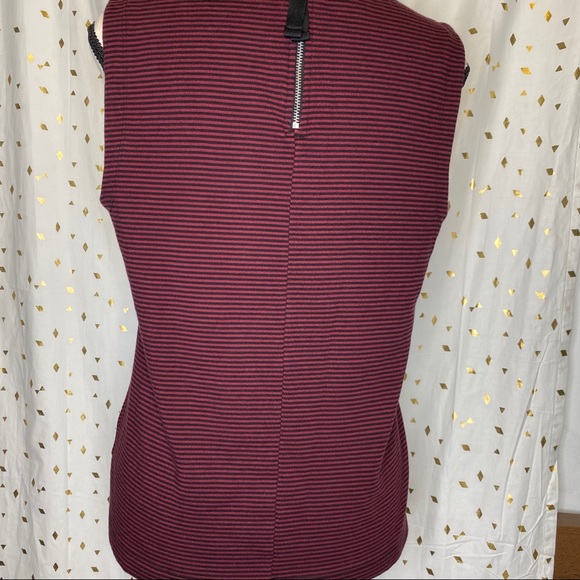 Gap Women’s Top short sleeves Small - Picture 3 of 7